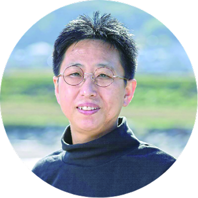 小山真紀氏